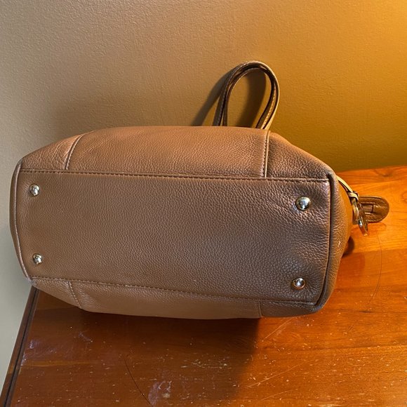 Michael Kors Tan W/Gold Hardware Pebble Leather Bag - Picture 5 of 15